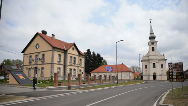 Maskenbal u Petrijevcima